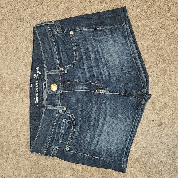 American Eagle Outfitters Pants - American Eagle Outfitters Dark Wash Shorts Stretch Size 4